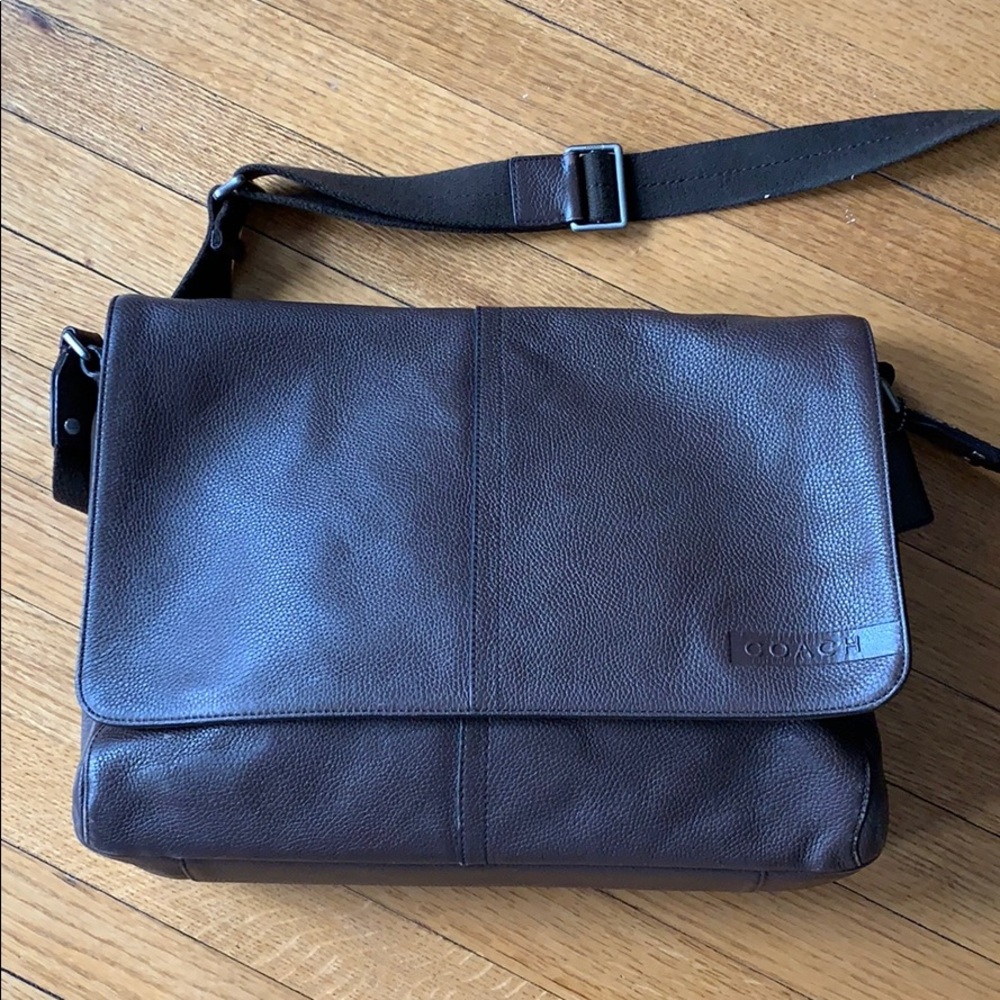 COACH Messenger Bag - Brown Leather